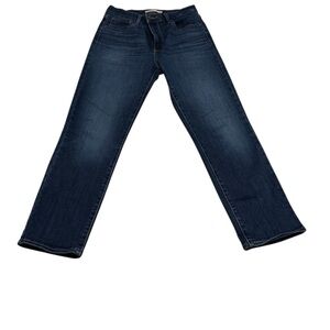 Levi’s  Cropped Blue Jeans